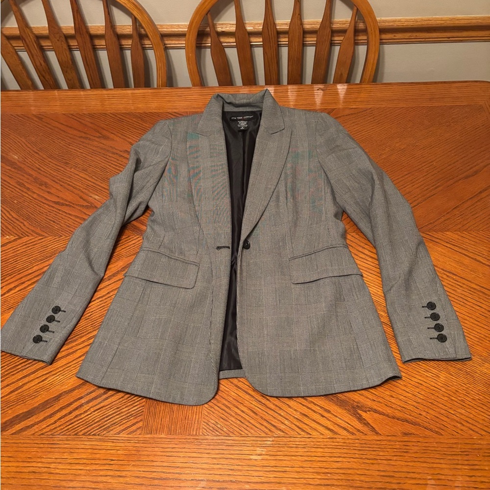 New York & Company Classic Gray Blazer